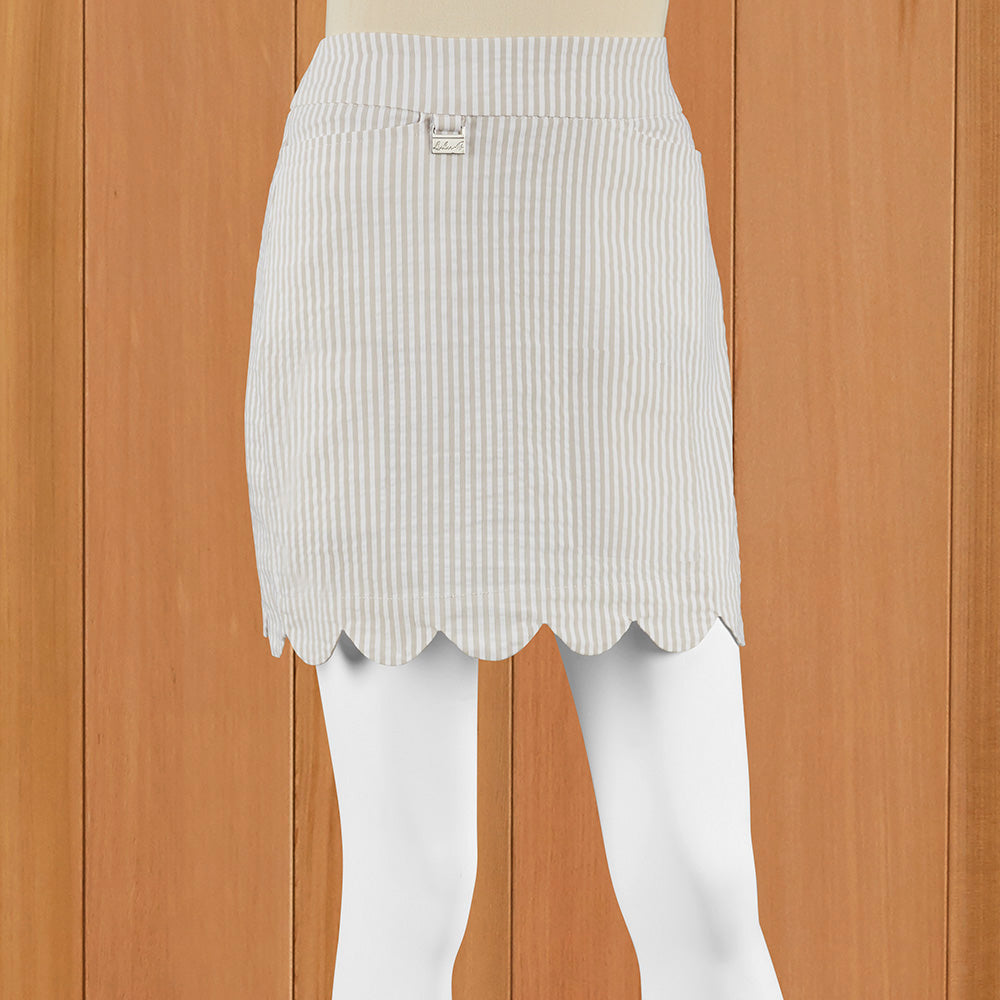 LuLu-B Women's Seersucker Scalloped Skort