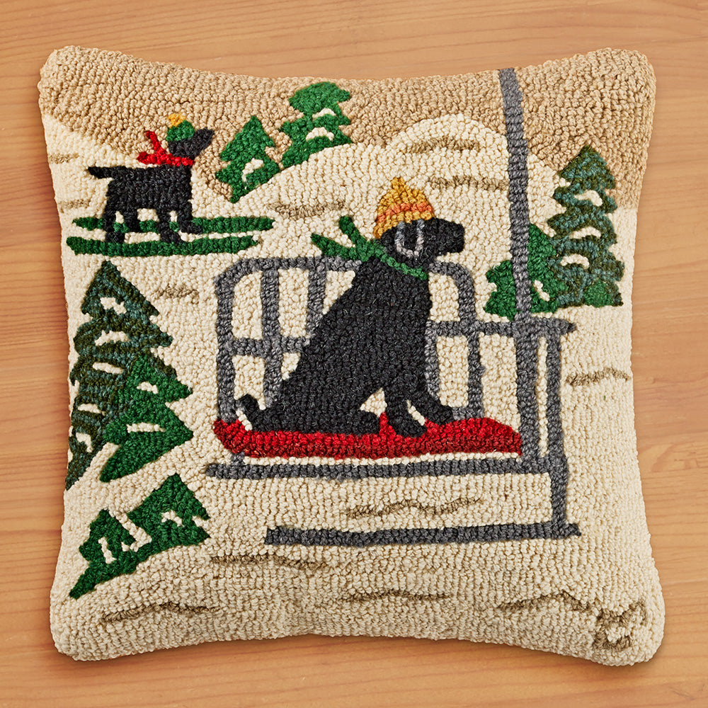 Chandler 4 Corners 18" Hooked Pillow, Lab on Lift