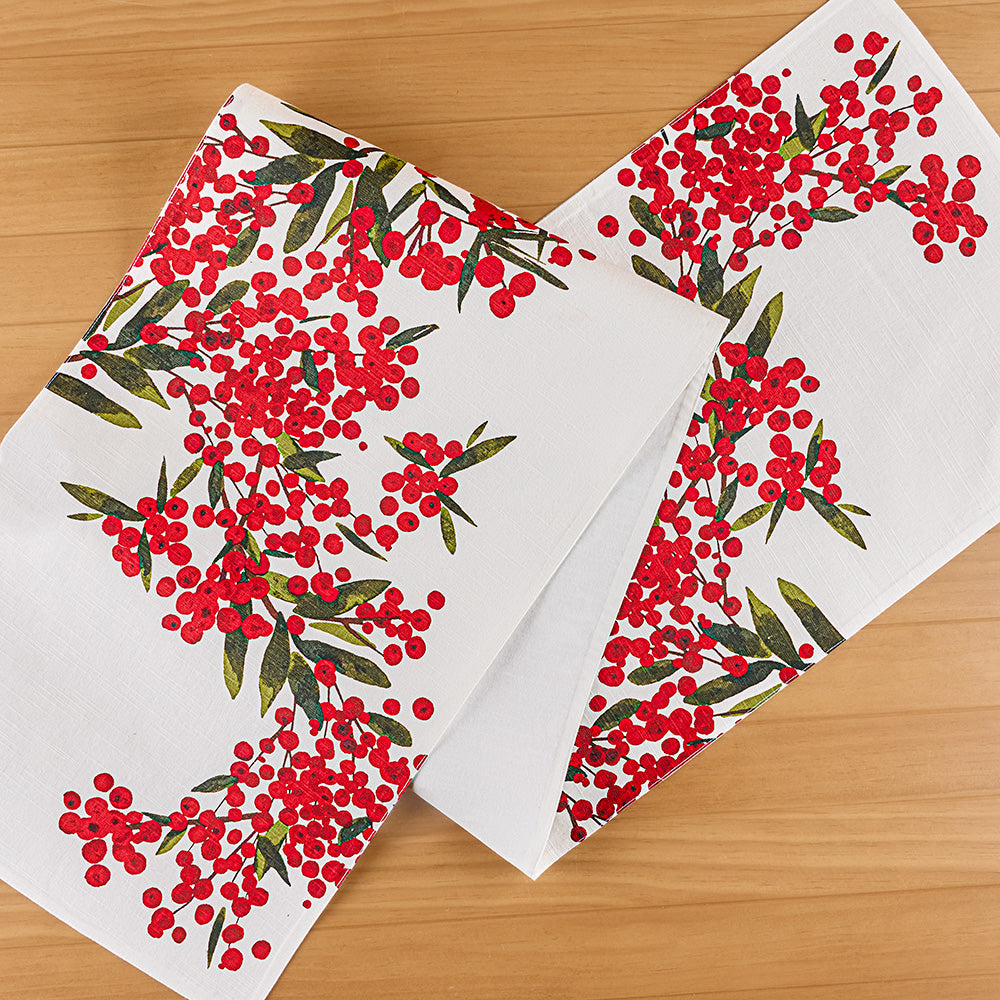 Winter Sprig Table Runner