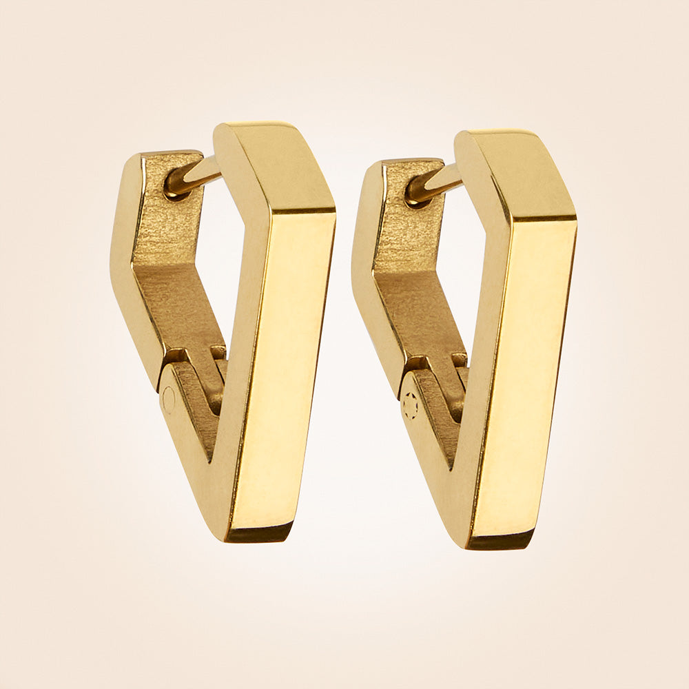 Anartxy Daniela Gold Huggie Hoop Earrings