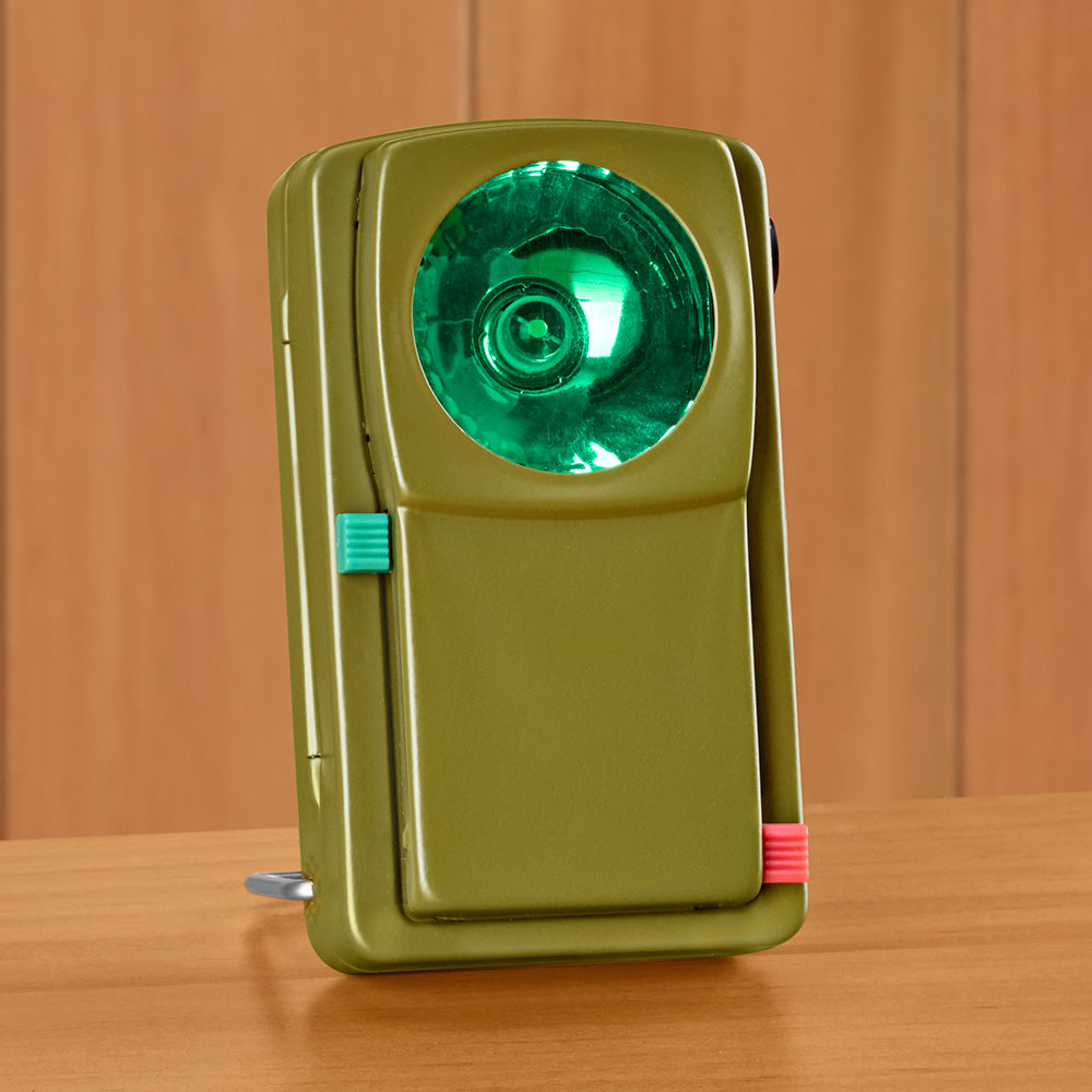 Kikkerland Huckleberry Morse Code Light