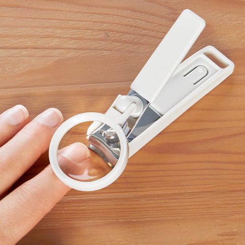 Kikkerland Magnifying Nail Clippers