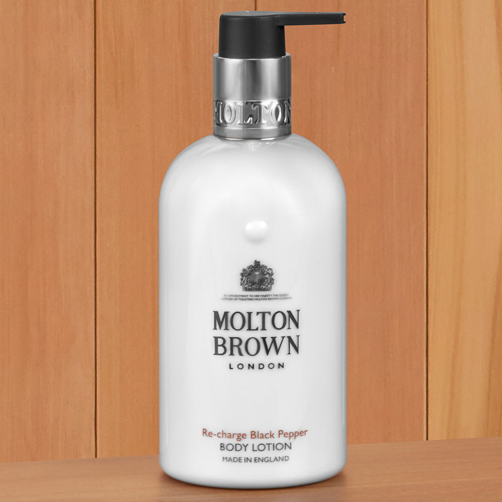 Molton Brown Shower Gel/Body Lotion, Re-charge Black Pepper