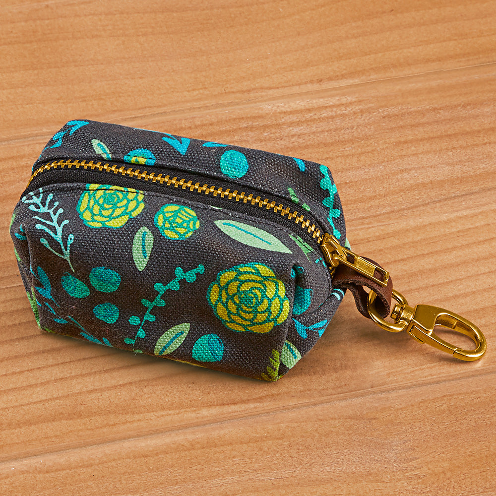 Doggie Waste Bag Pouch