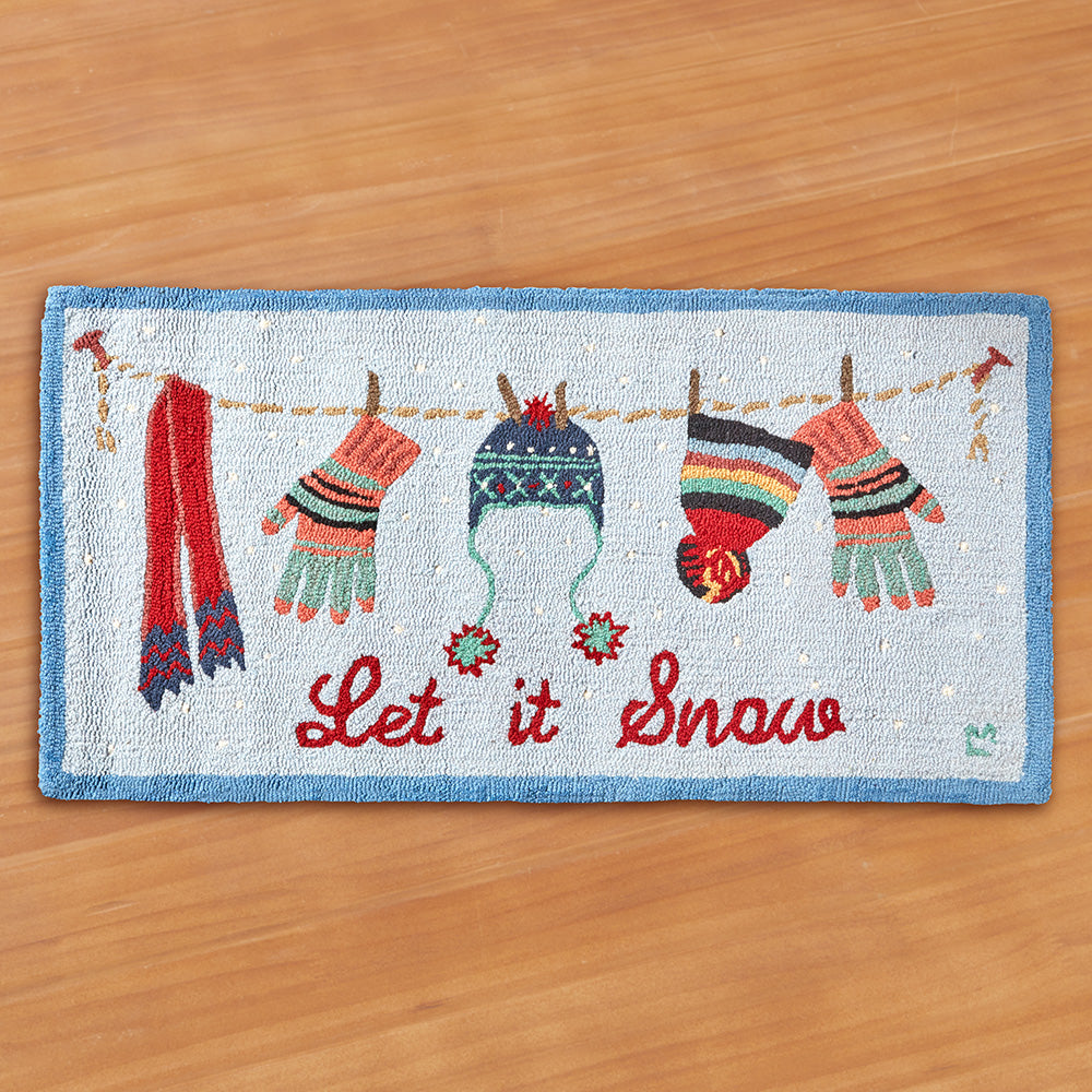 Chandler 4 Corners 2' x 4' Hooked Rug, Let It Snow