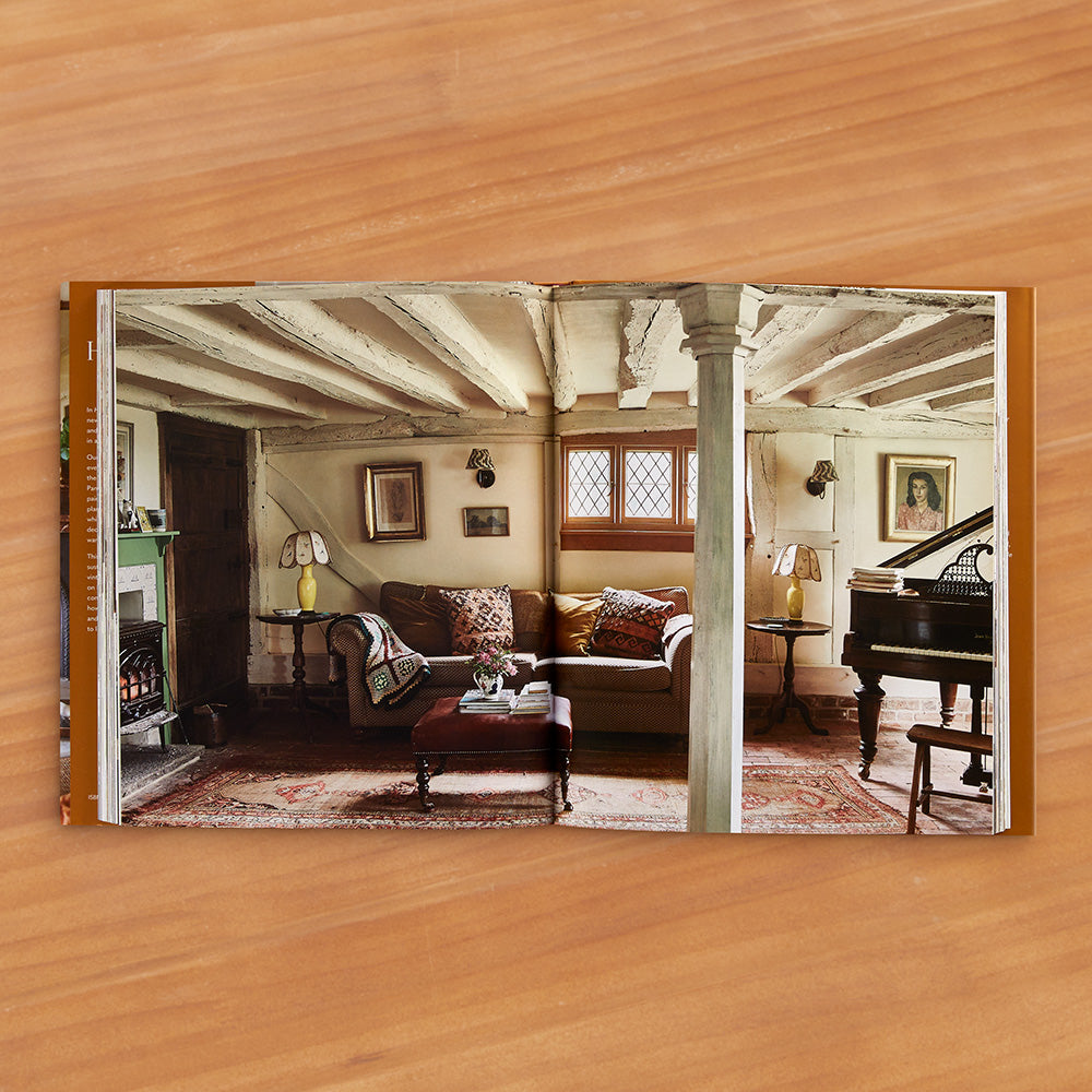 "Heritage Style: A Fresh New Take on Traditional Design" by Selina Lake