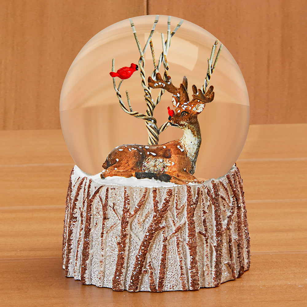 Beautiful Buck Snow Globe
