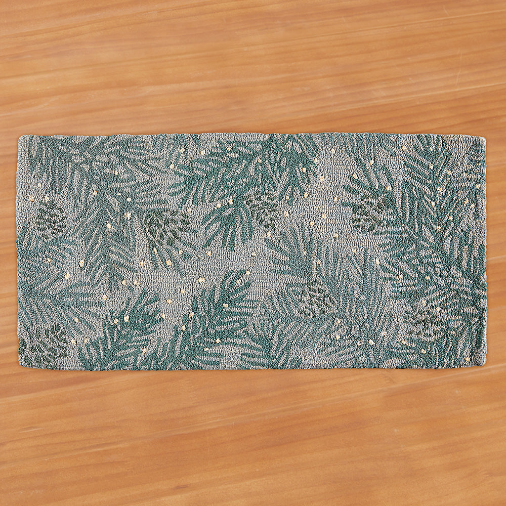 Chandler 4 Corners 2' x 4' Hooked Rug, Sage Pinecone