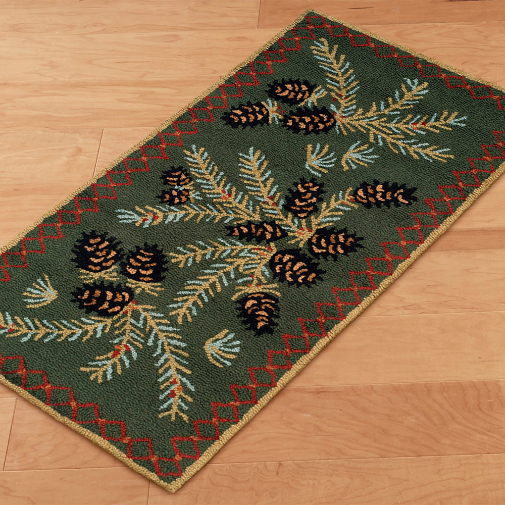 Chandler 4 Corners 2' x 4' Hooked Rug, Diamond Pinecone