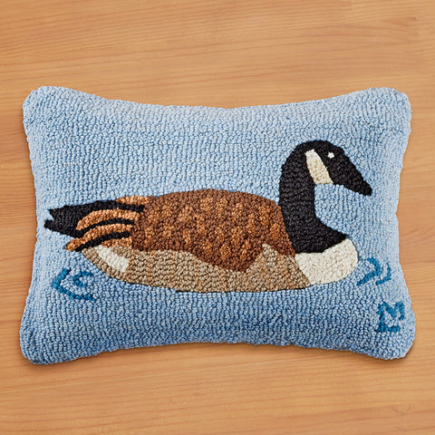 Chandler 4 Corners 20" x 14" Hooked Pillow, Canada Goose