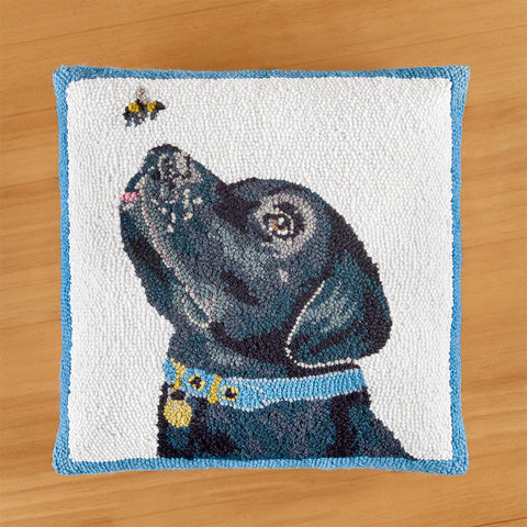 Peking Handicraft 16" Hooked Pillow, Black Lab with Bee