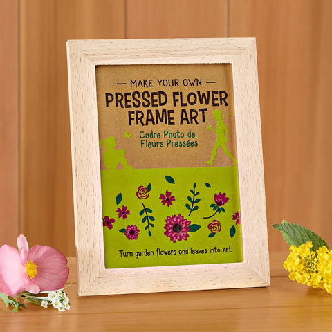 Kikkerland Huckleberry Pressed Flower Frame Art Kit