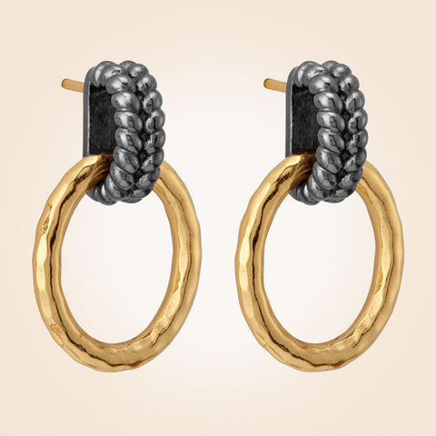 Capucine De Wulf Cleopatra Gold Regal Link Earrings