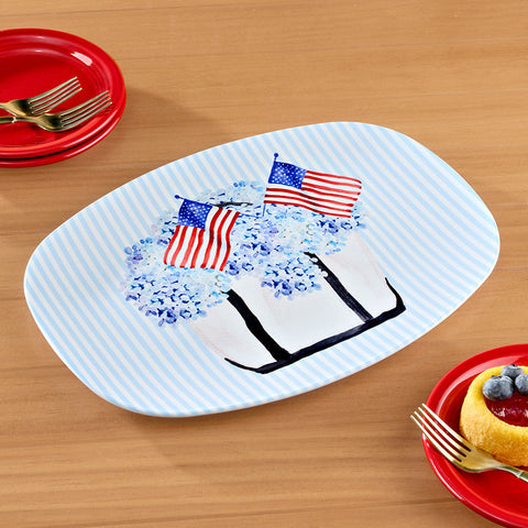 Mariposa TRAYchic Platter, Patriotic Summer Tote Flags and Hydrangeas