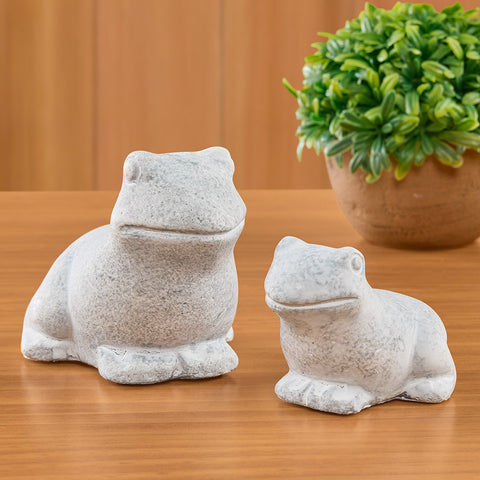 Napa Home & Garden Fetching Frog Figurine