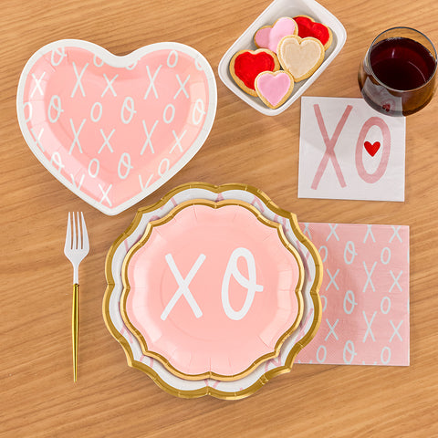 Sophistiplate Paper Plates and Napkins, XOXO