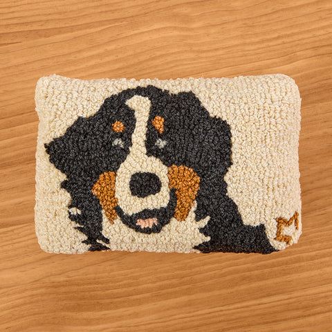 Chandler 4 Corners 8" x 12" Hooked Wool Pillow, Bernese Mountain Dog