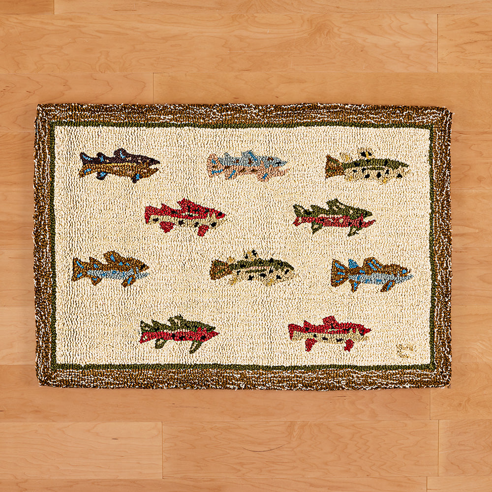 Chandler 4 Corners 2' x 3' Hooked Wool Rug, Summer Trout