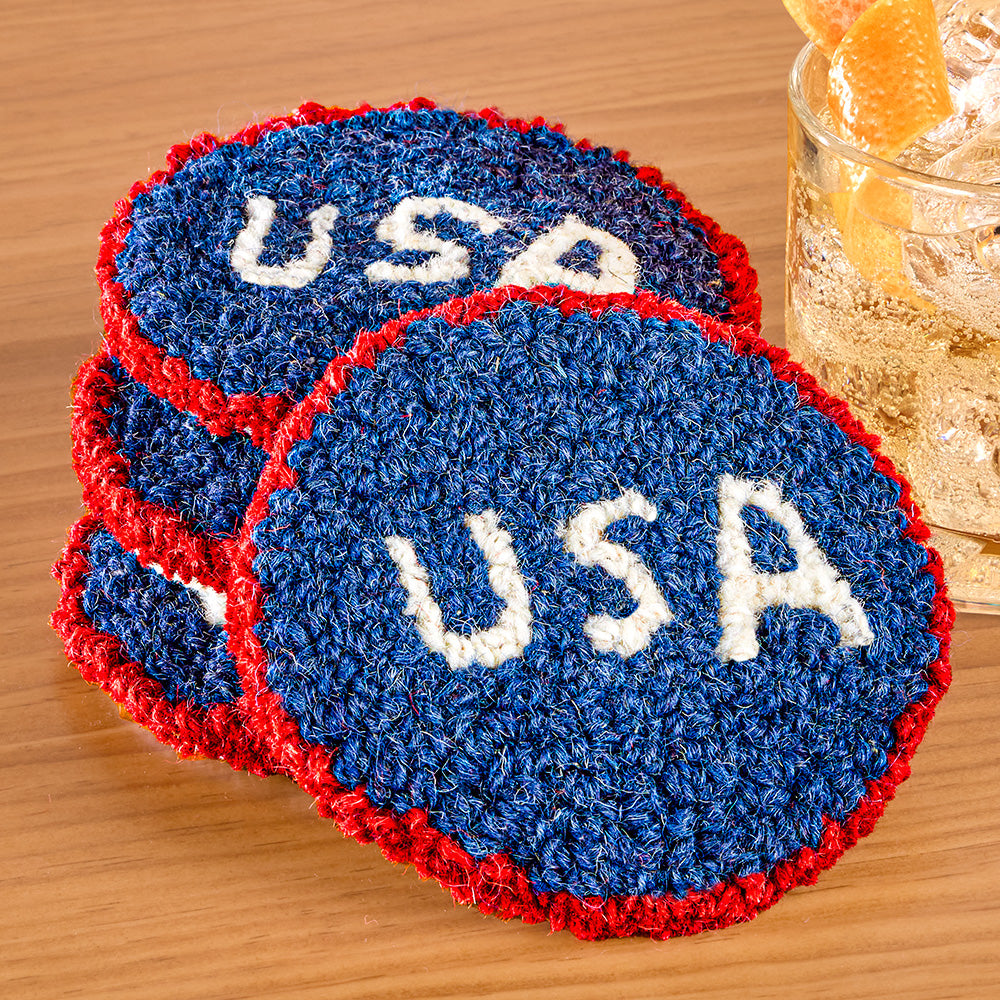 Chandler 4 Corners Hooked Wool Coaster Set, "USA"