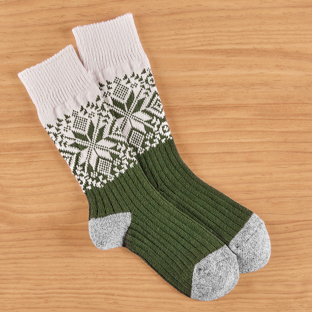 World's Softest Women's Weekend Holiday Crew Socks