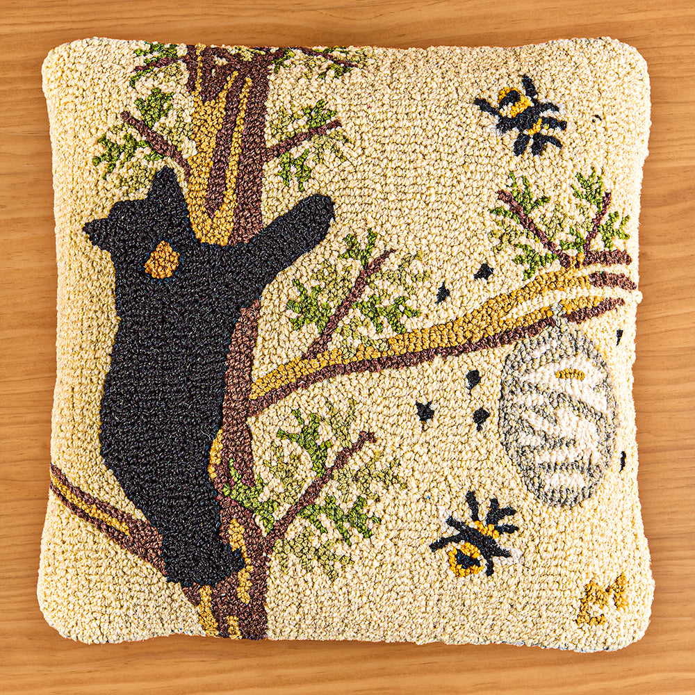 Chandler 4 Corners 18" Hooked Pillow, Honey Bear