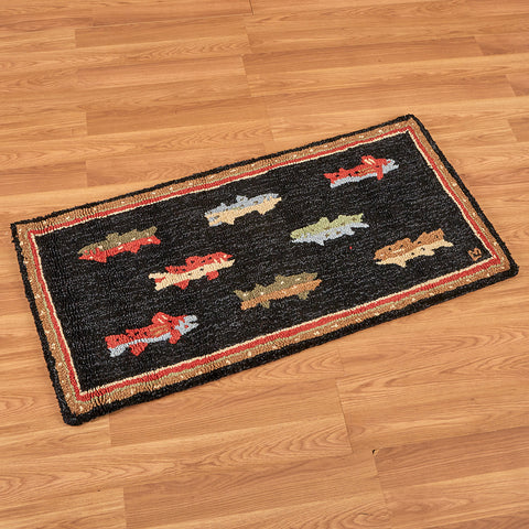 Chandler 4 Corners 2' x 4' Hooked Rug, River Fish