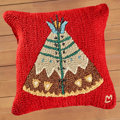 Chandler 4 Corners 18" Hooked Pillow, Teepee II