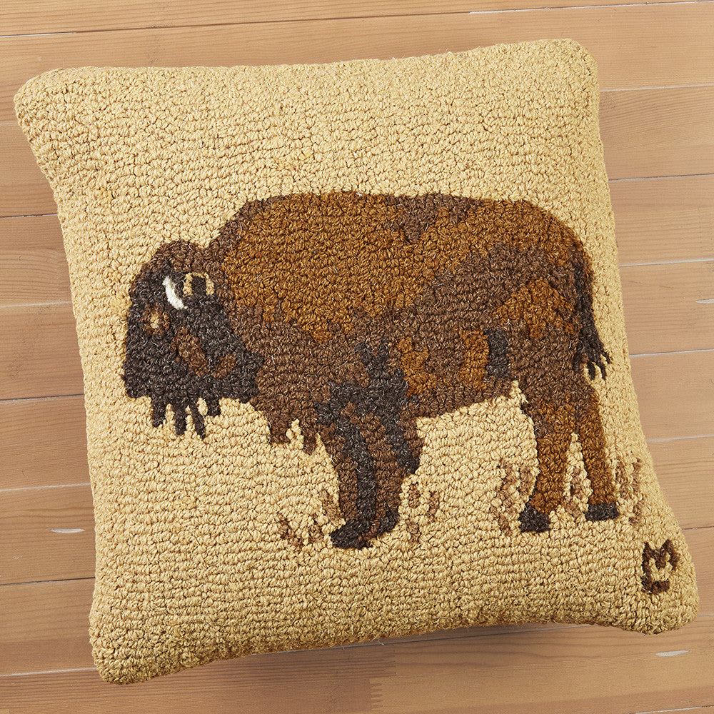 Chandler 4 Corners 18" Hooked Pillow, Golden Buffalo