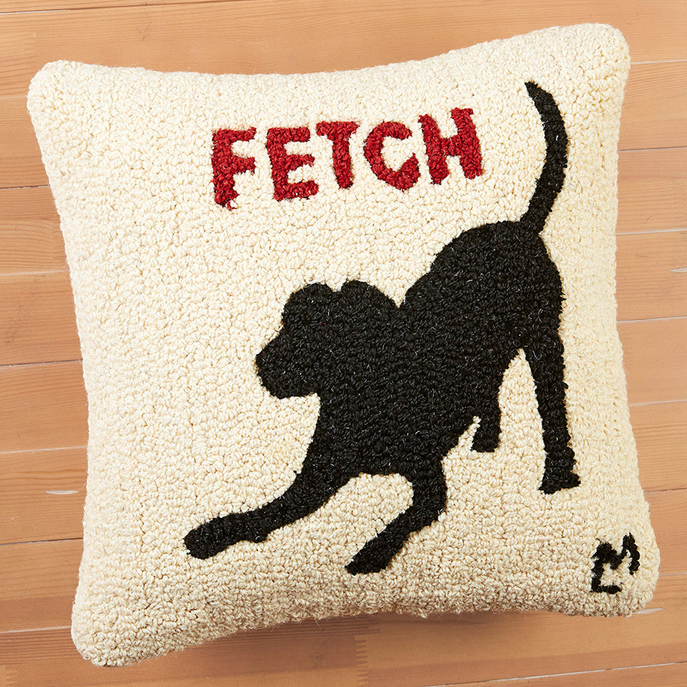 Chandler 4 Corners 18" Hooked Pillow, Fetch (Black Lab)