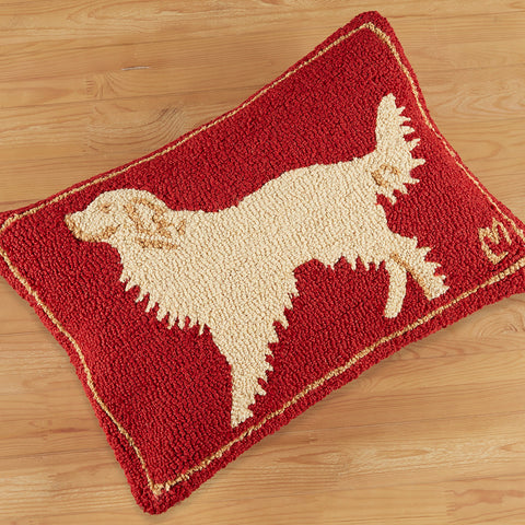 Chandler 4 Corners 14" x 20" Hooked Pillow, Golden Retriever on Red