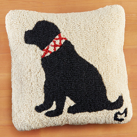 Chandler 4 Corners 14" Hooked Pillow, Duke Black Lab