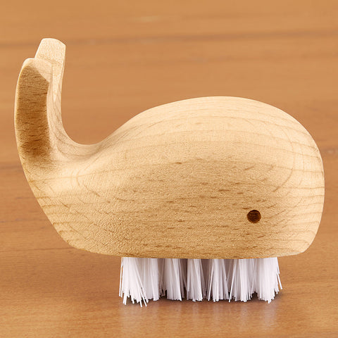 Kikkerland Wooden Whale Nail Brush