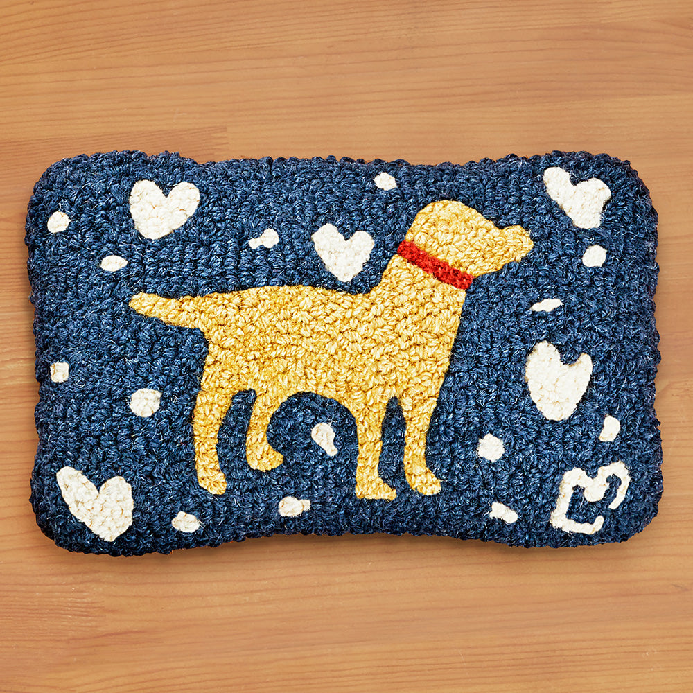Chandler 4 Corners 8" x 12" Hooked Pillow, Lab Love