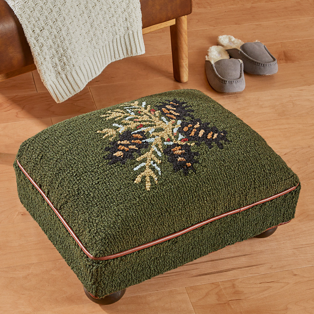 Chandler 4 Corners 14" x 18" Hooked Top Footstool, Diamond Pine