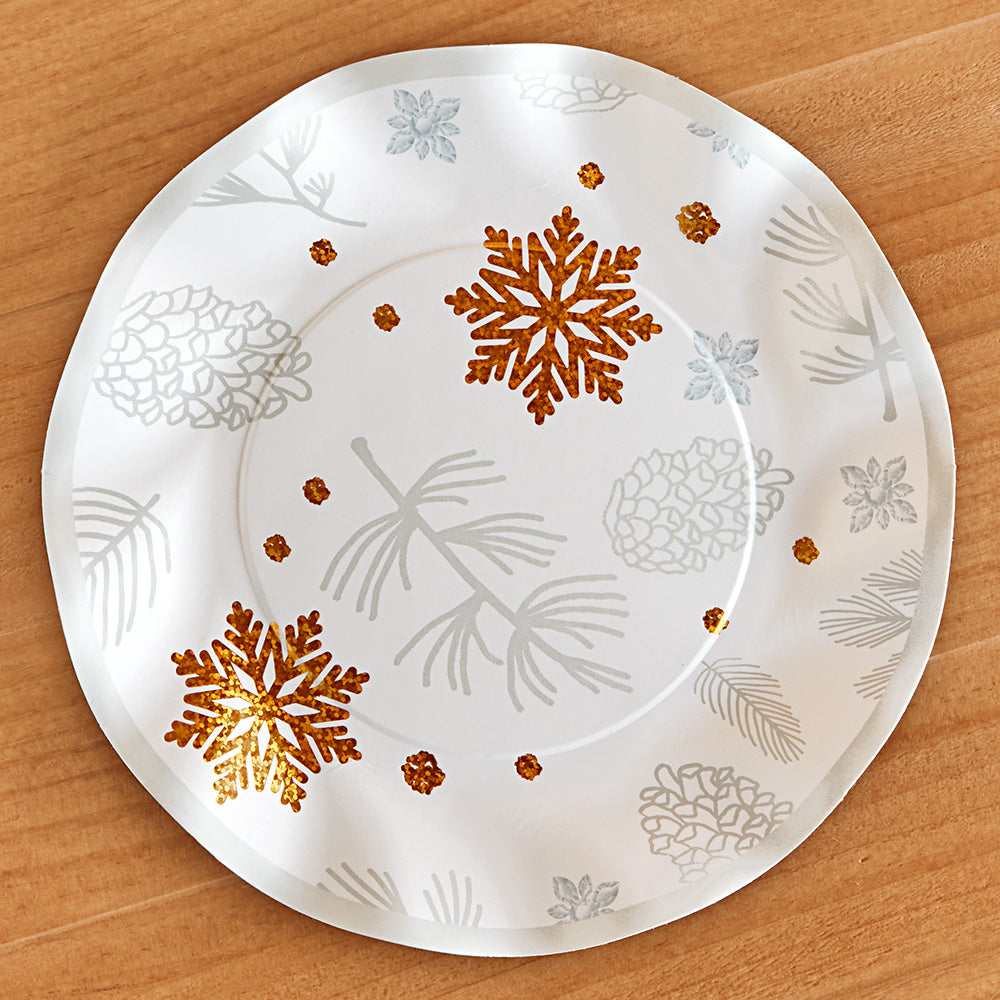Sophistiplate Wavy Paper Plates, Winter Frost