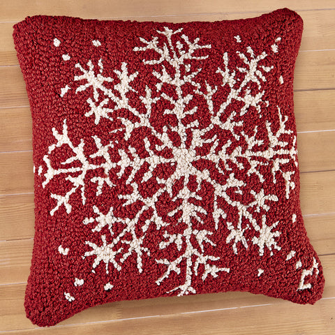 Chandler 4 Corners 18" Hooked Pillow, Snowflake