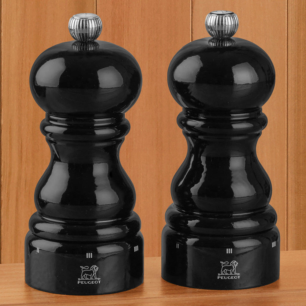 新品未使用 Supreme Peugeot Salt & Pepper Mill Supreme Peugeot Salt Pepper Mill Set of 2 - Neighborhood